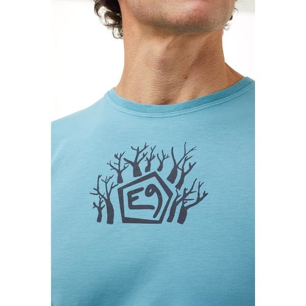 forest e9 t shirt detail